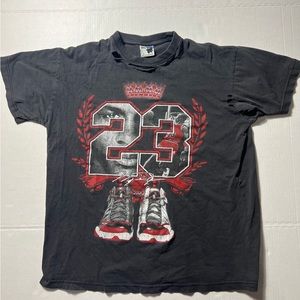 Vintage Phat Doc MICHAEL JORDAN 23 Crown King Chicago Bulls T Shirt Large